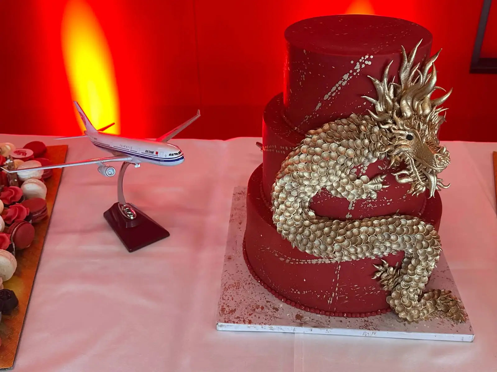 Álfasaga Airline Catering hefur þjónustu við Air China